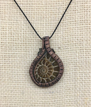 Load image into Gallery viewer, Ammonite Fossil Necklace