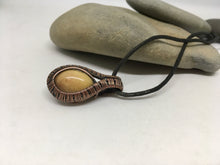 Load image into Gallery viewer, Agate - Copper wire weave Pendant
