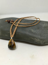 Load image into Gallery viewer, Amber Pendant Necklace